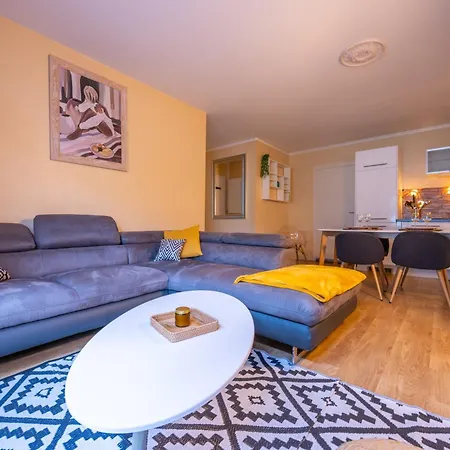 Апартаменты Le Coin Du Bonheur Нант